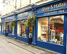 SHAW AND HALLAS 03.jpg (28019 bytes)
