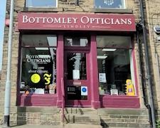 bottomley opticians