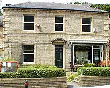cobweb antiques.jpg (26739 bytes)