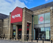 t k maxx leeds road