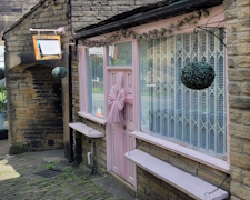 pink holmfirth