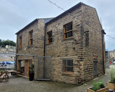 nowhere bar holmfirth