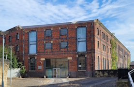 ST GEORGES WAREHOUSE