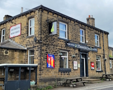 the commercail pub golcar