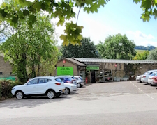colne valley garden cengtre golcar