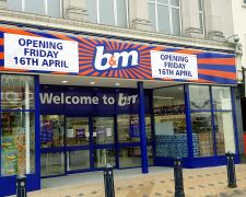 B&M Bargains, New St Huddersfield