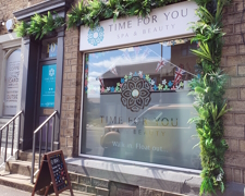 Time For You Beauty, Lindley