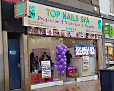 Top Nails Spa Huddersfield