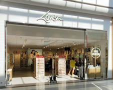 lovisa huddersfield