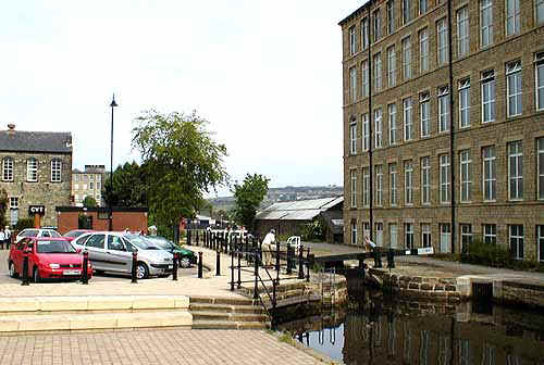 click for Slaithwaite Shops